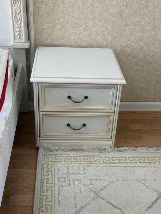 Спальний гарнитур кровать