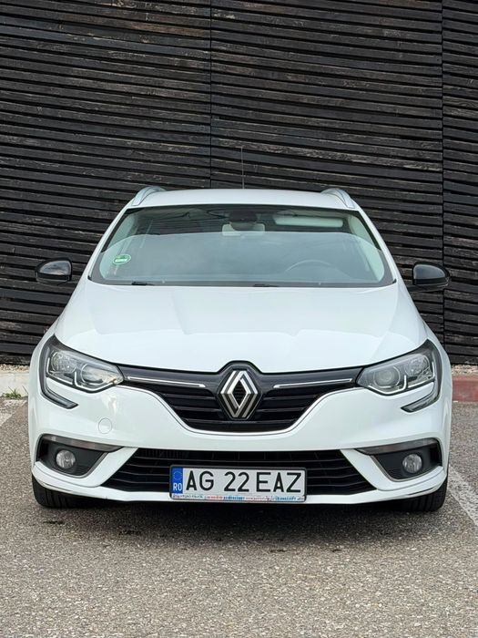 RENAULT Megane