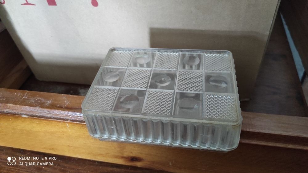 Солонки и бутылка времён СССР