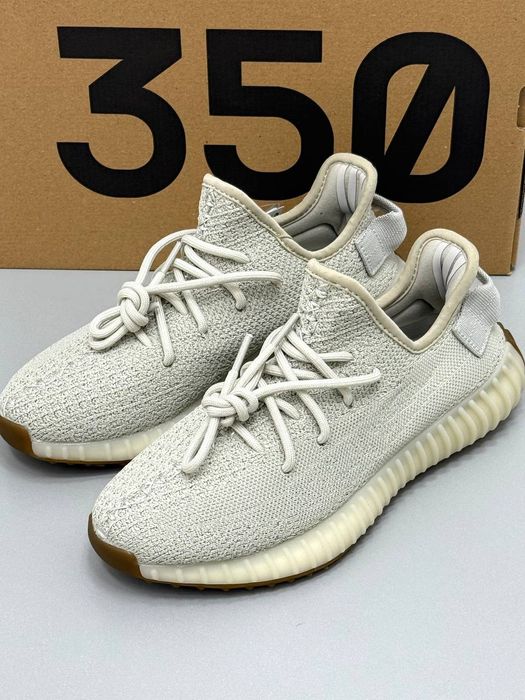 Adidasi  unisex yezzy 350