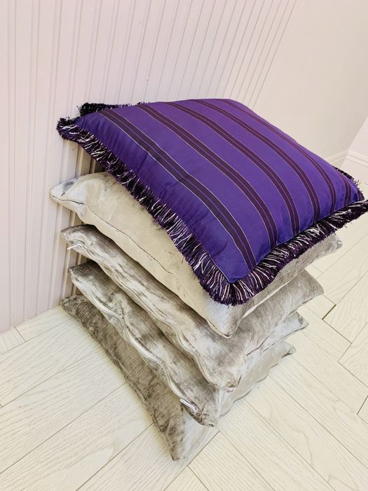 Декоративные подушки разные. Смотрите мои объявления