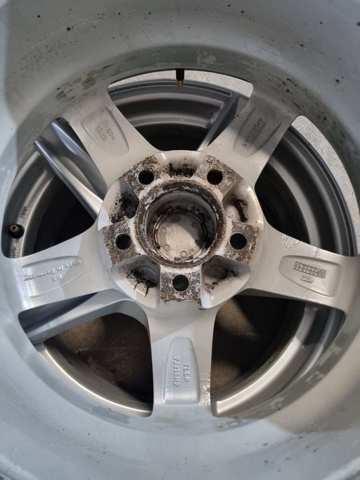 Jante R16 Aliaj 5x112 DEZENT 7J ET 35 Audi Skoda Seat Golf Mercedes Benz Montaj inclus.