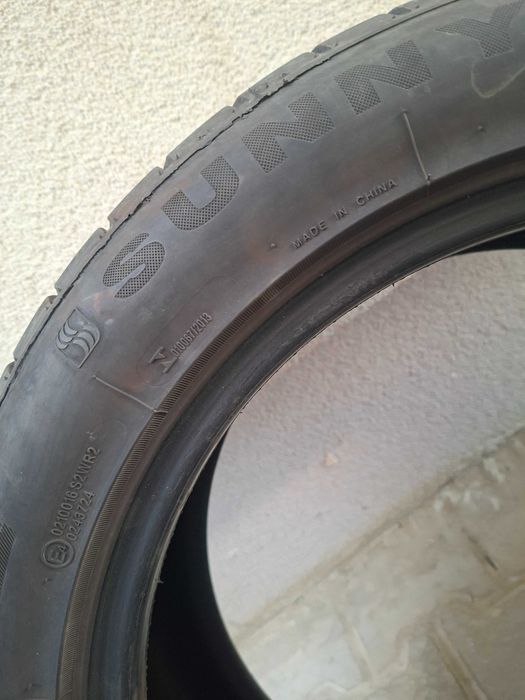 Vand 4 buc anvelope vara 215/50/17