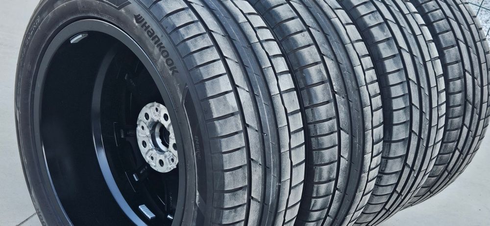 Jante BMW iX3 X3 G01 X4 G02 black edition 245 50 19 vara Hankook 2022