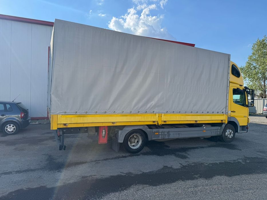 Mercedes Atego Autoutilitara