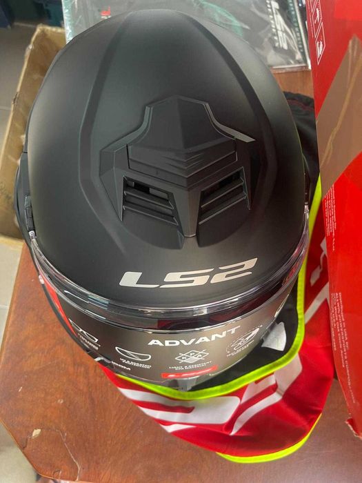 Cască de motocicletă LS2 FF906 Advant SOLID MATT BLACK cu mandibulă, marimea S
