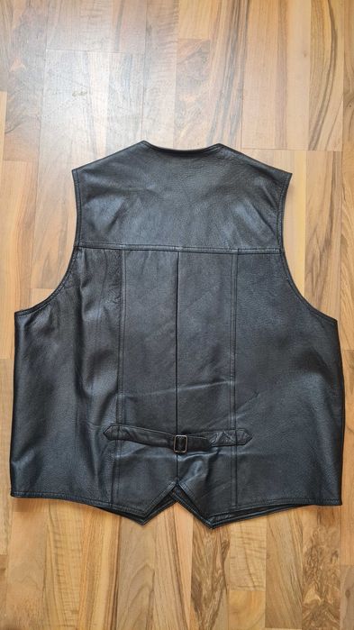 Мъжки елек от естествена кожа