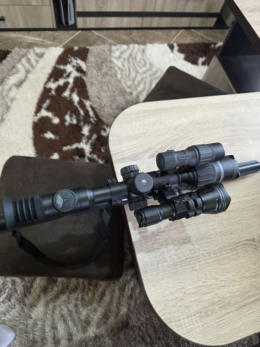 Нощен дигитален прицел