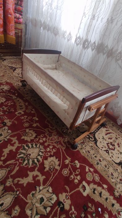 Детские коляски, кровати