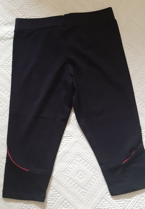 Pantaloni  sport noi cu eticheta  marimea M
