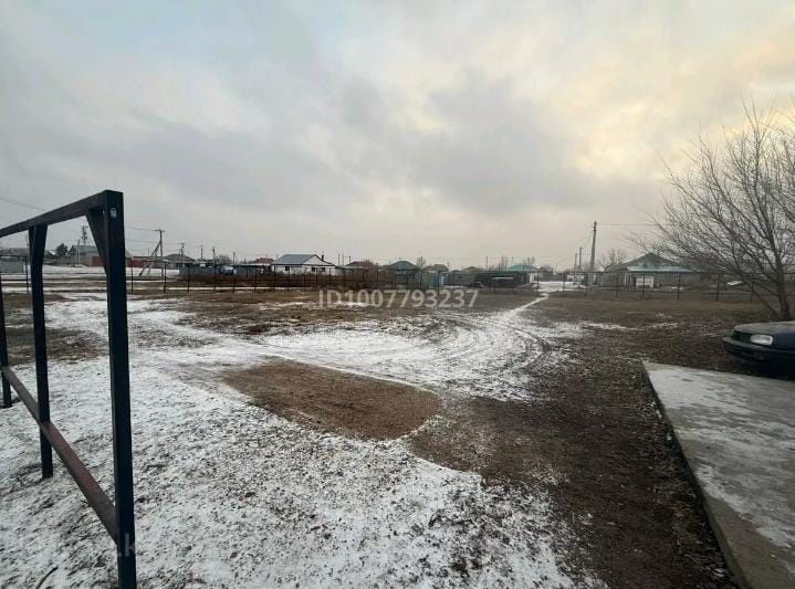 Продам дом, с отдельным участком