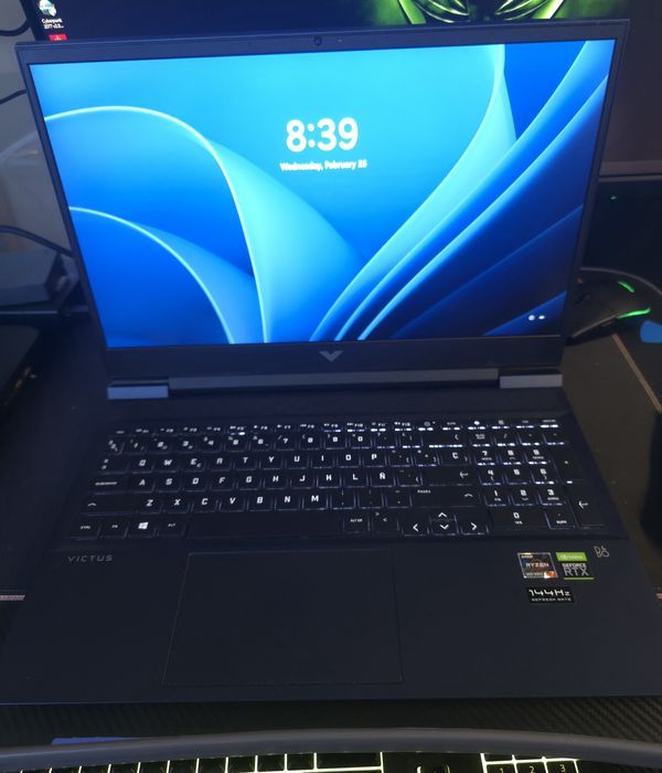 Геймърски лаптоп HP Victus 16- Ryzen 7, RTX 3050ti, 1Tb nvme, 144 Hz
