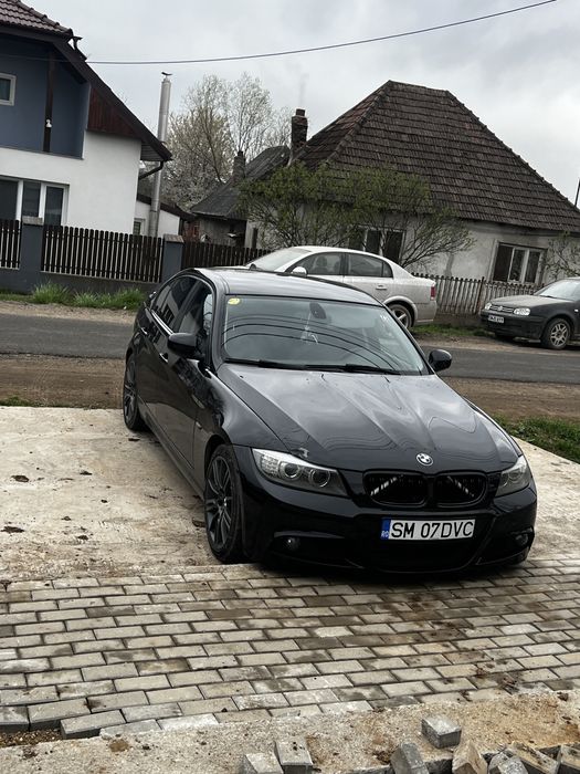 Bmw e90  facelift