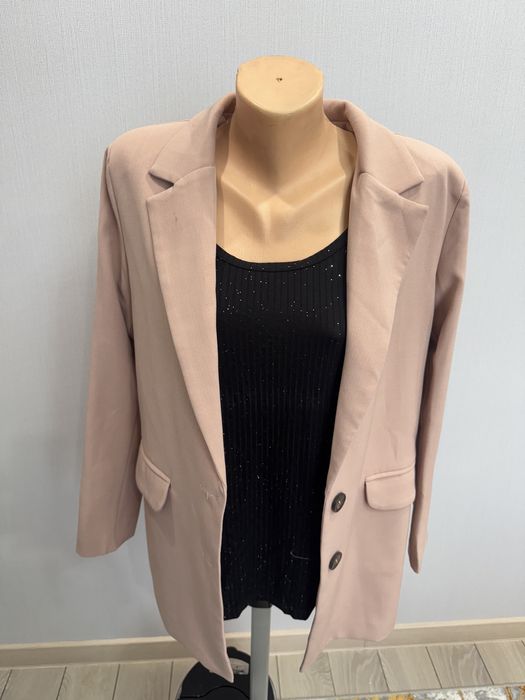 Пиджак костюмммм