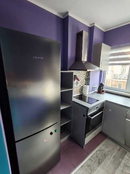 Дава се под наем Двустаен апартамент в София, Център - 62 кв.м за 648.72 € - Снимка #1