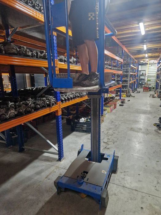 Ръчна вишка Peco lift 3.5метра