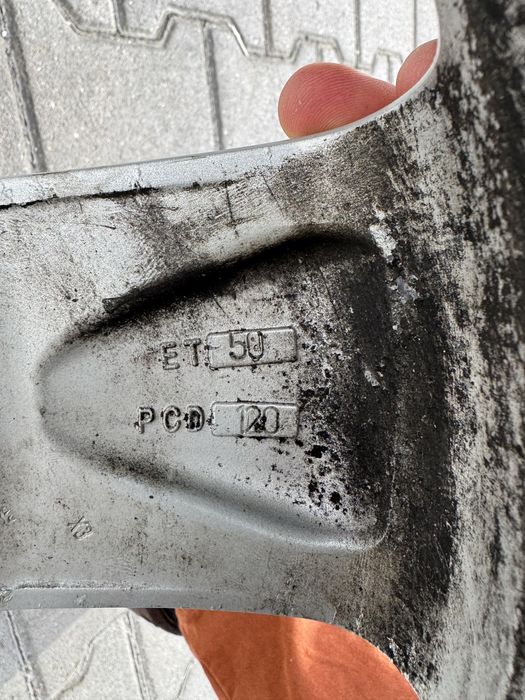 Оригинални джанти Dezent 5x120 18" цола за BMW VW T5 T6