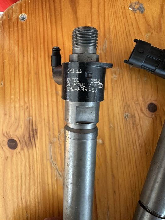 Дюзи за Citroen C-Crosset 2.2 HDI