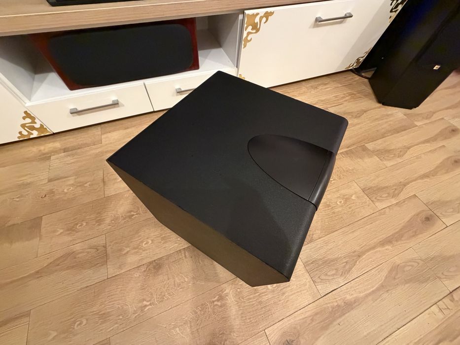 Vând Schimb  FBT Project Sub 1180A – Subwoofer activ HIGH-END | 112 dB SPL | 180 W RMS