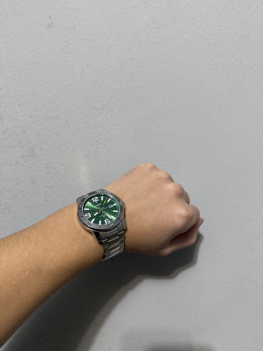 Кварцевые Casio часы.