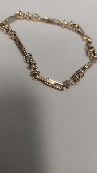 Златна Гривна 5,95гр. 14 к. Нова