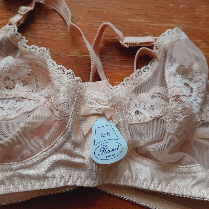 Бюстгальтеры лифчик ссср, размер 80 и 84. Двойка