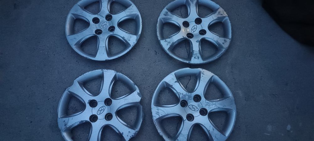 Продам колпаки на Хюндай