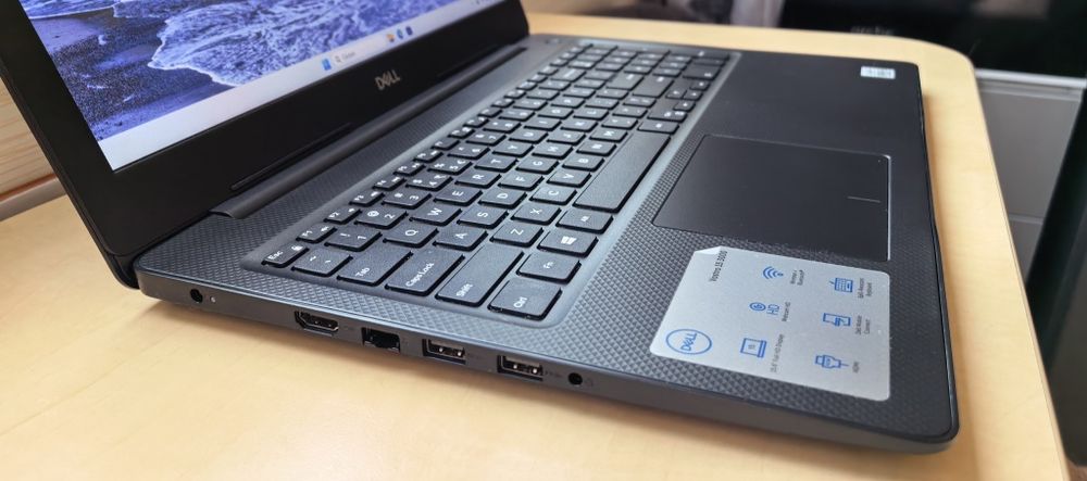 Dell Vostro 3590_i5 10210U Gen 10_SSD 256GB_8GB DDR4_15.6"FHD_ca NOU
