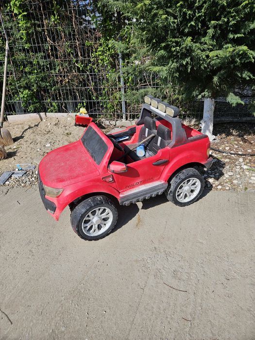 Masinuta electrica pentru copii Ford Ranger 650 LUX  4×4