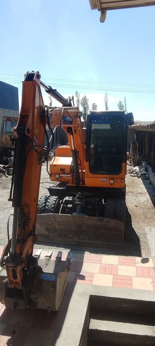 Ekskavator XINIU XN90lx