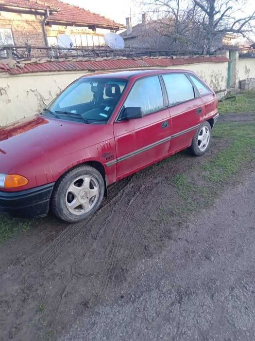 opel astra f 1.4 бензин