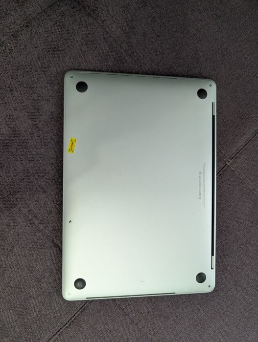 Macbook pro 13 2018 touch bar