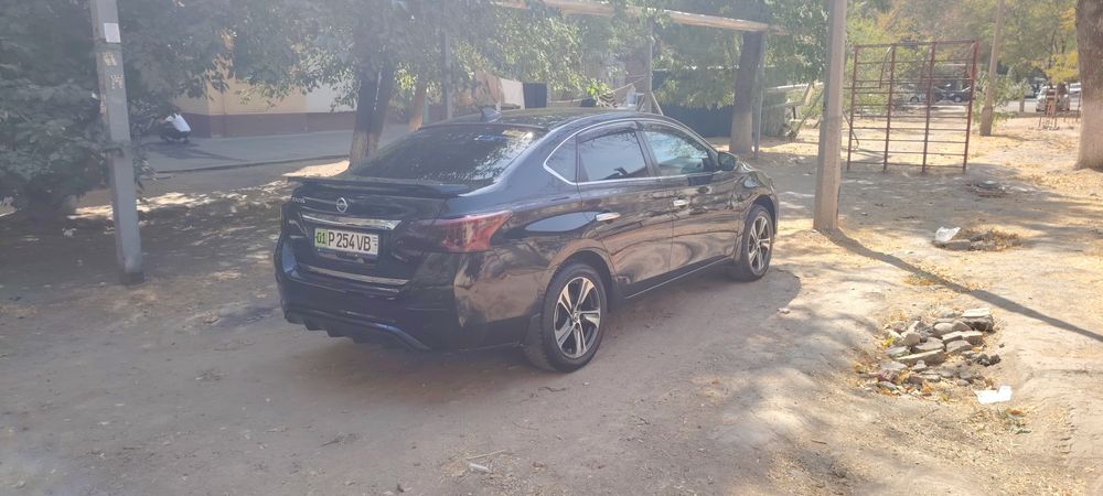 Nissan sylphy 2019 год