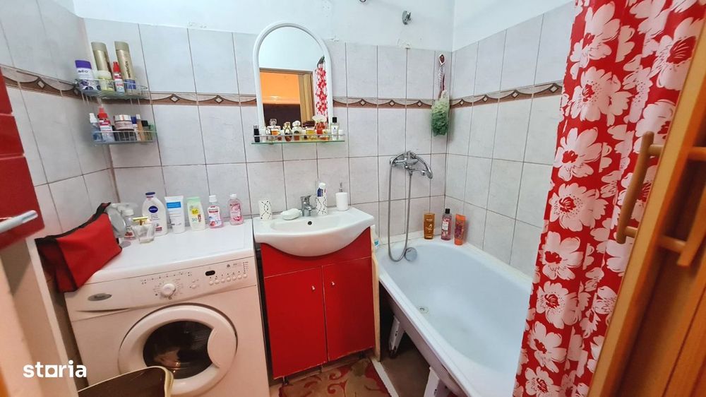 Apartament 2 camere la casa zona Centrala