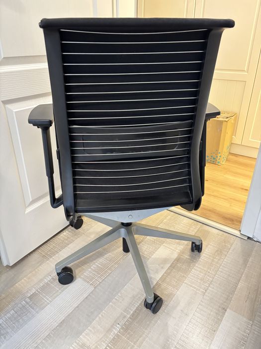 Оригинален Офис стол Steelcase Series 1 - Ергономичен