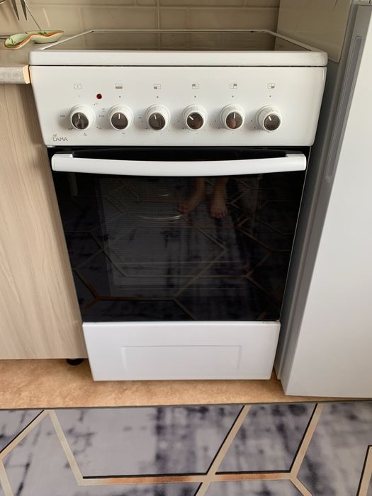 Продам электро плитку