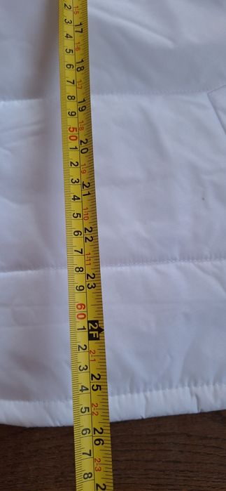 Елек бял нов унисекс L размер