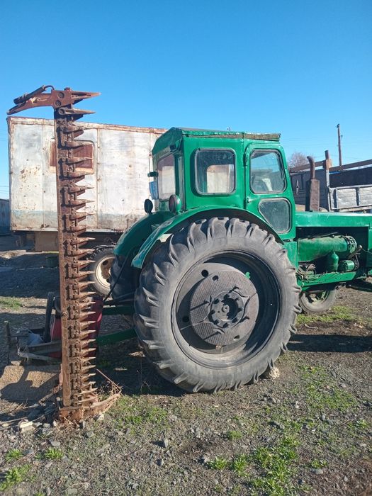 Продам трактор Т 40.