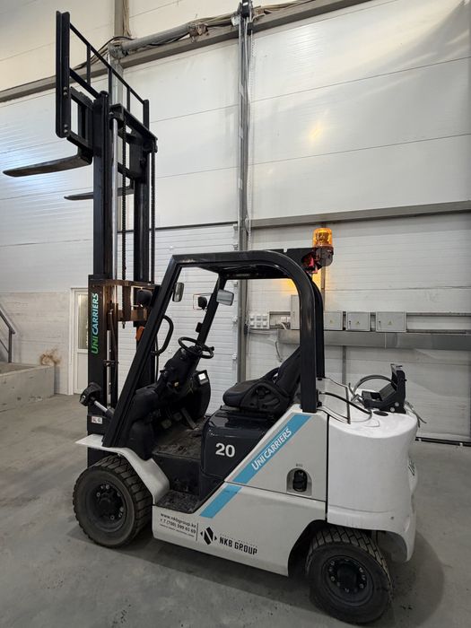 Вилочный погрузчик