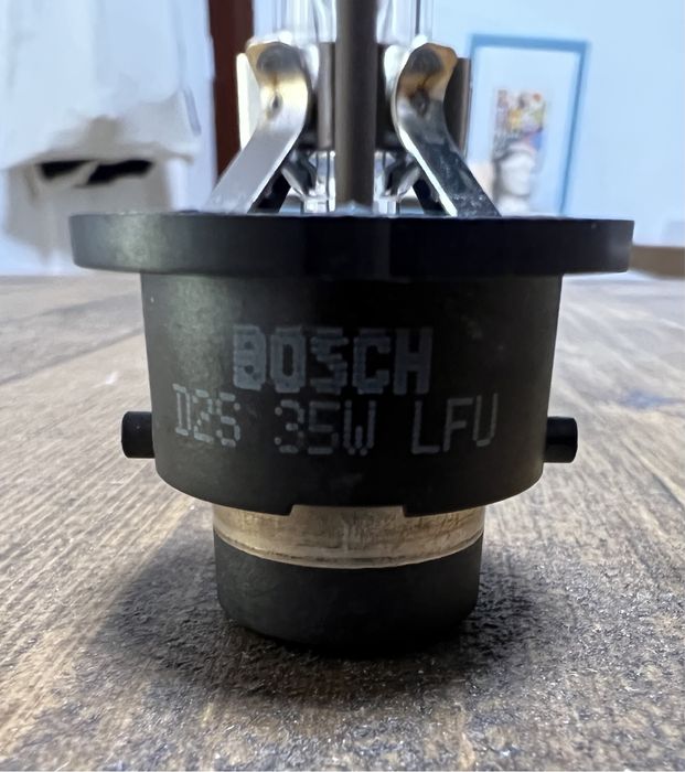 Ксенонова крушка Bosch 6000K D2S 35W