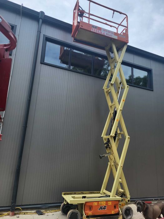 Ножична вишка  JLG 1930ES