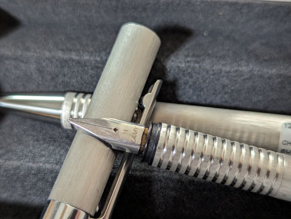 Set Stilou si pix Lamy logo brushed