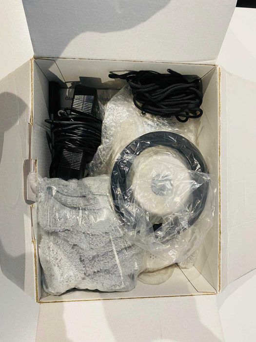 Робот за почистване на прозорци с дистанционно управление