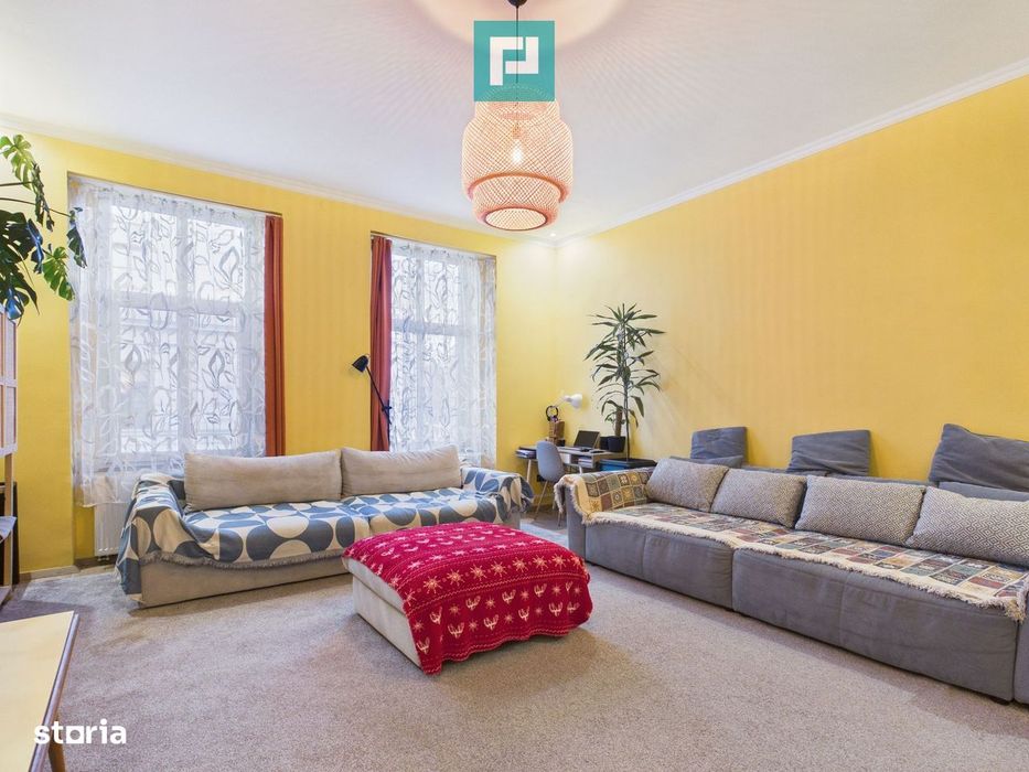 Apartament ultracentral cu 2 camere în Mako