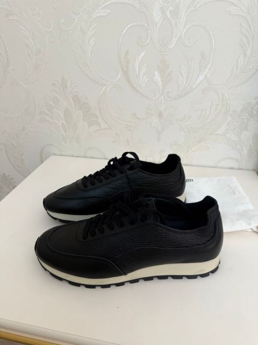 Кроссовки Massimo Dutti