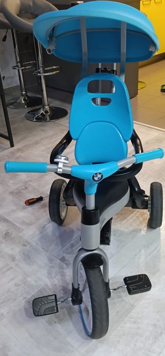 Vând tricicleta originala BMW