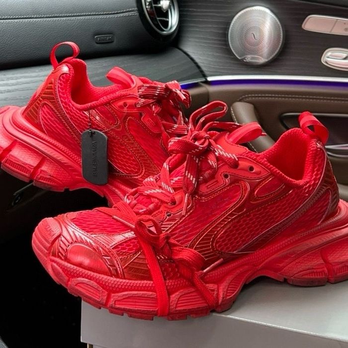 Кроссовки balenciaga 39 размер