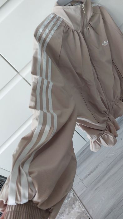 Geaca subtire adidas