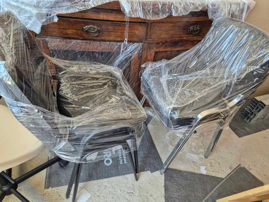 Посетителски стол / офис 2 броя х 40 лв.