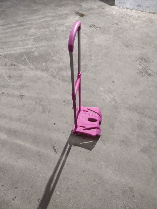 Vând adaptor troler roz  pentru ghiozdan